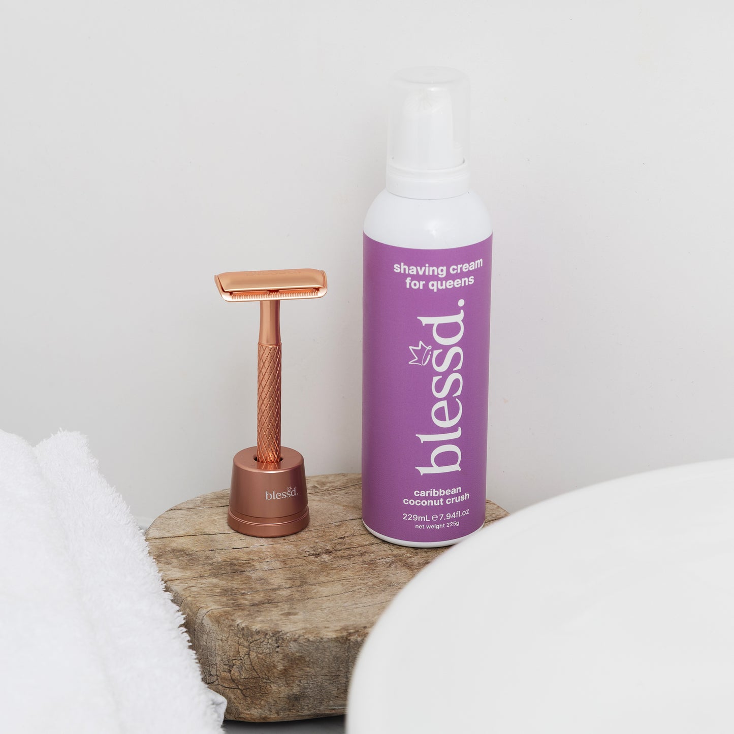 Queen Vibes Only bundle - Shaving Cream + Boyfriend Razor
